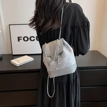 Корейски модерен Дизайнерски Женски раница с бродирани на веригата 2023 Нова Красива чанта през рамо с принтом Премиум-клас Ароматен бриз