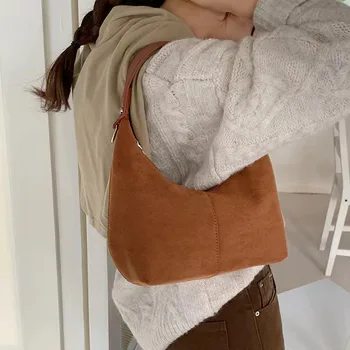 Нишевый дизайн, матирана текстура, чанта на едно рамо, японската ins, популярна чанта за равиоли, чанта във формата на полумесец, модни универсална чанта-тоут